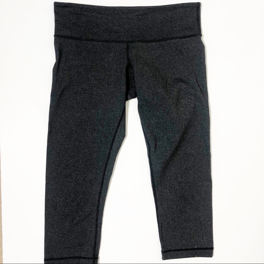 Lululemon Wunder Under Capri Pant gray size 8